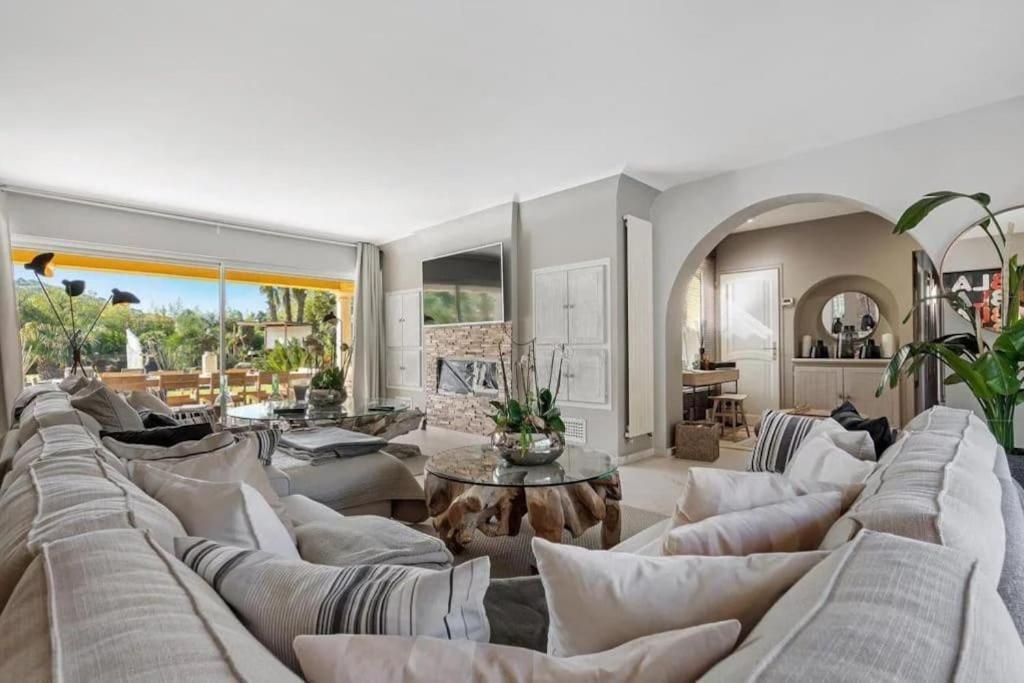Grande Villa St-Tropez Area Avec Piscine Chauffee 盖辛 外观 照片