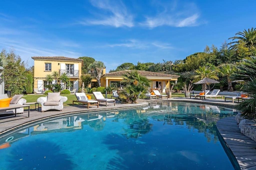 Grande Villa St-Tropez Area Avec Piscine Chauffee 盖辛 外观 照片